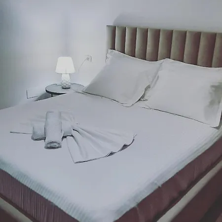 Апартаменты Juriki Apartament Vlore *