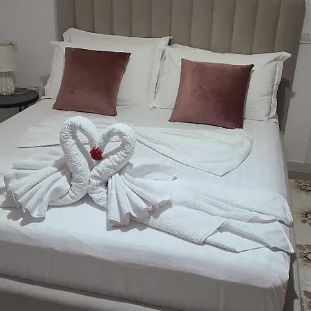 Juriki Apartament Vlore *